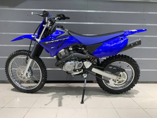 Yamaha TT-R 125 foto 1