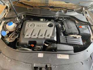 Volkswagen Passat foto 6