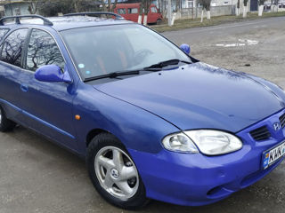 Hyundai Lantra
