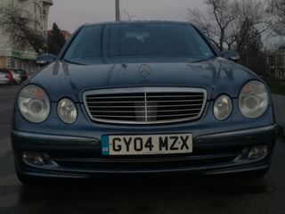 Mercedes E Class foto 3