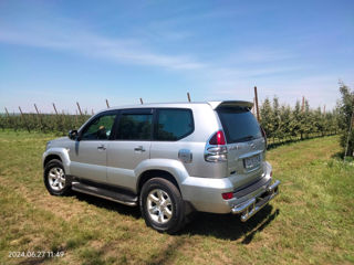 Toyota Land Cruiser foto 3