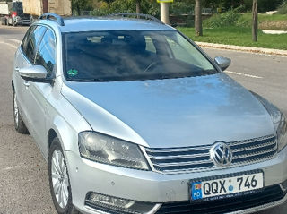 Volkswagen Passat foto 4