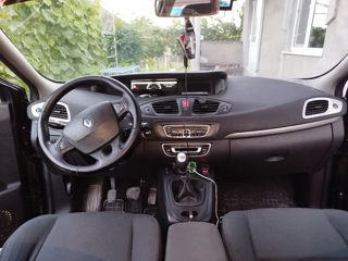 Renault Scenic foto 9