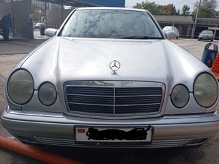 Mercedes E-Class