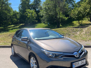 Toyota Auris foto 2