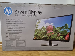 Monitor HP  diagonala  27 , 68,6 cm  nou sigelat foto 2