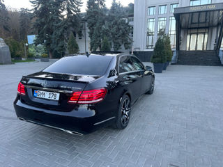 Mercedes E-Class foto 3