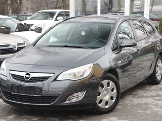 Opel Astra foto 2