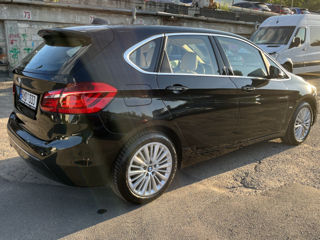 BMW 2 Series Active Tourer foto 4