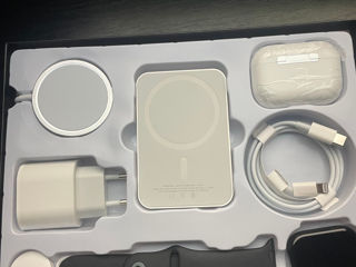 Mega box (apple watch, încărcător, căști, baterie externa magsafe, căști) foto 2