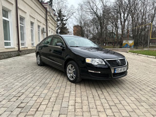 Volkswagen Passat foto 2