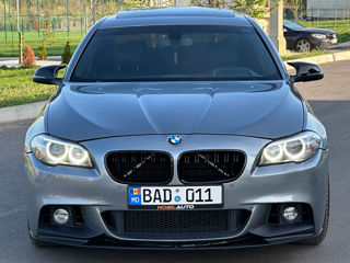 BMW 5 Series foto 2