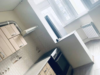 Apartament cu 2 camere, 54 m², Râșcani, Chișinău foto 2