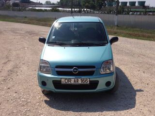 Opel Agila