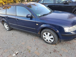 Volkswagen Passat foto 2