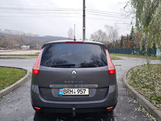 Renault Grand Scenic foto 4