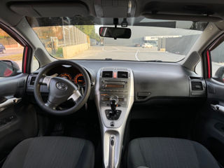 Toyota Auris foto 11