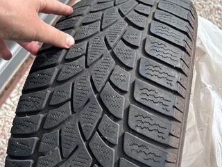 225/55/17 M/S Dunlop