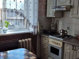 Dau in chirie apartament bubuieci str. miorița 26/1 foto 5