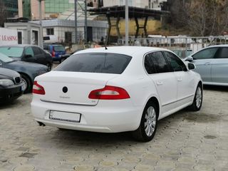 Skoda Superb foto 5