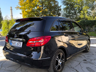 Mercedes B-Class foto 5