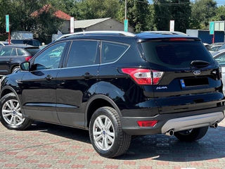 Ford Kuga foto 4