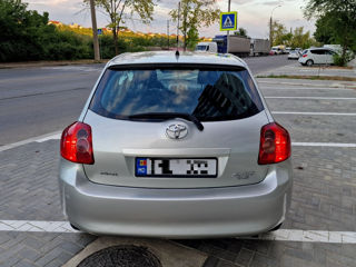 Toyota Auris foto 5