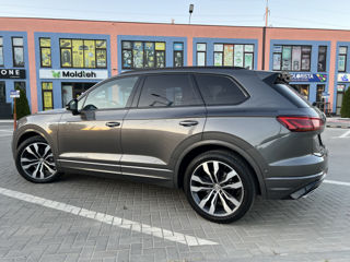 Volkswagen Touareg foto 4