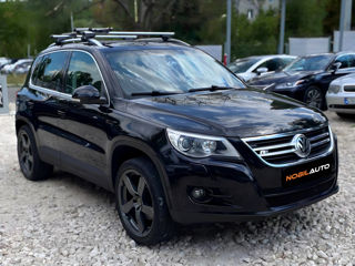 Volkswagen Tiguan foto 2