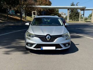 Renault Megane foto 1