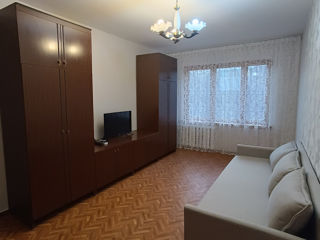 Apartament cu 2 camere, 53 m², Botanica, Chișinău foto 3