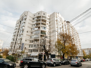 Apartament cu 1 cameră, 49 m², Centru, Chișinău foto 17