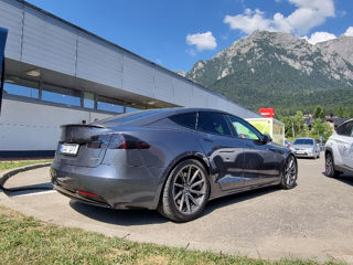 Tesla Model S foto 3