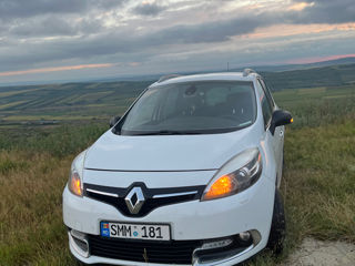 Renault Grand Scenic foto 1