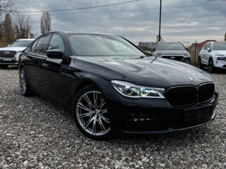 BMW 7 Series foto 3