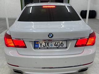 BMW 7 Series foto 5