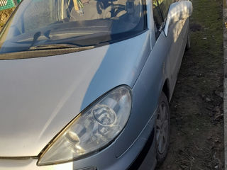 Peugeot 807 foto 2