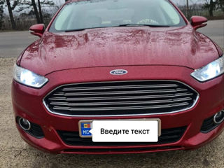 Ford Fusion foto 3