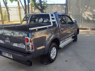 Toyota Hilux foto 7