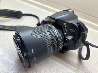 Nikon D5100 foto 1