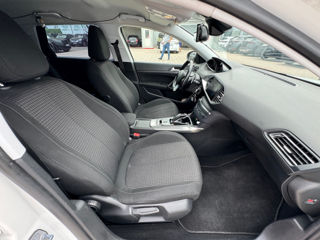 Peugeot 308 foto 16