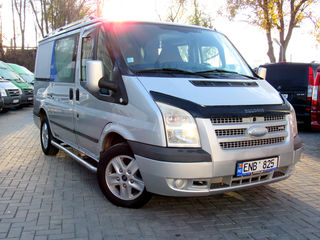 Ford Tranzit foto 1