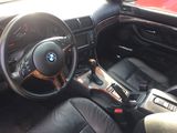 BMW 5 Series foto 9