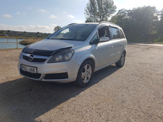 Opel Zafira foto 3