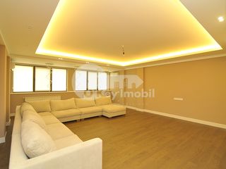 Apartament cu 3 camere, 172 m², Centru, Chișinău foto 5