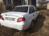 Daewoo Nexia foto 3