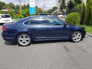 Volkswagen Passat foto 2