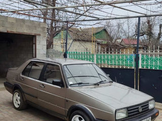 Volkswagen Jetta foto 2