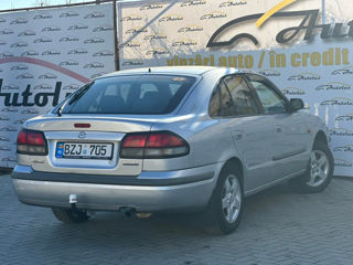 Mazda 626 foto 2