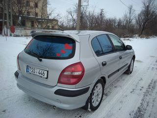 Nissan Almera foto 2